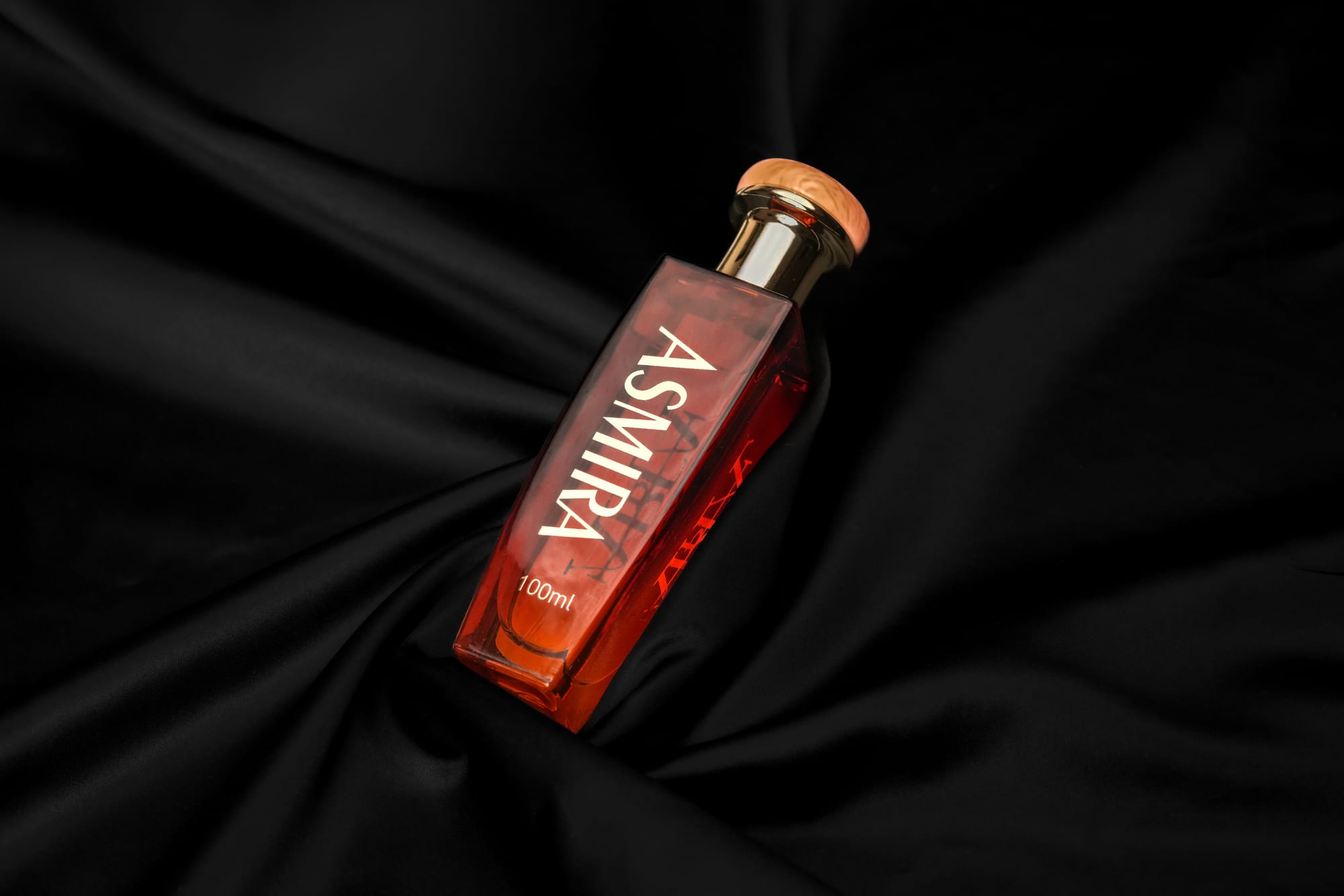Asmira Eau de Parfum