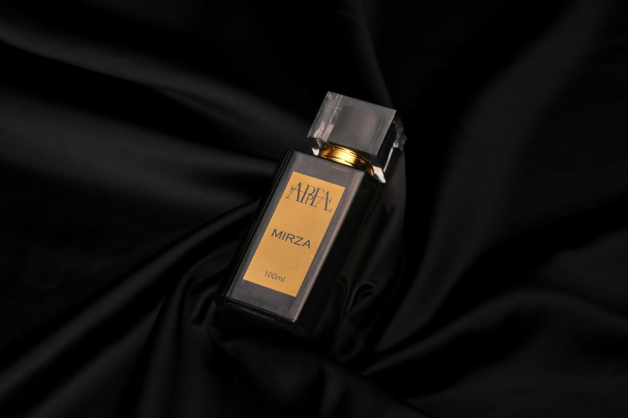 Mirza Eau de Parfum